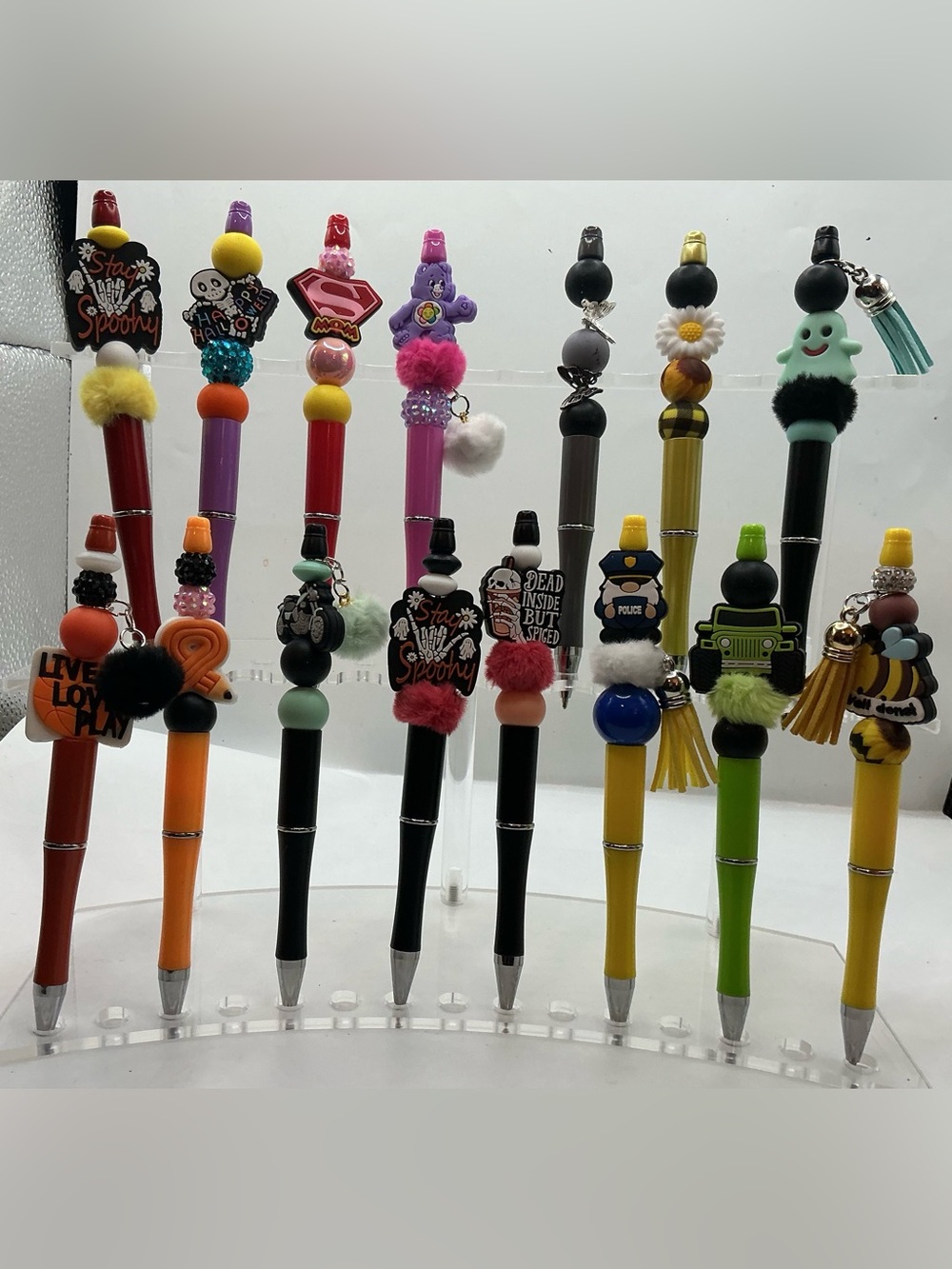 LOT OF 10 ASSORTED RANDOM DECORATIVE BEADED HANDMADE INK PENS FOR ADULTS & KIDS - Picture 3 of 9